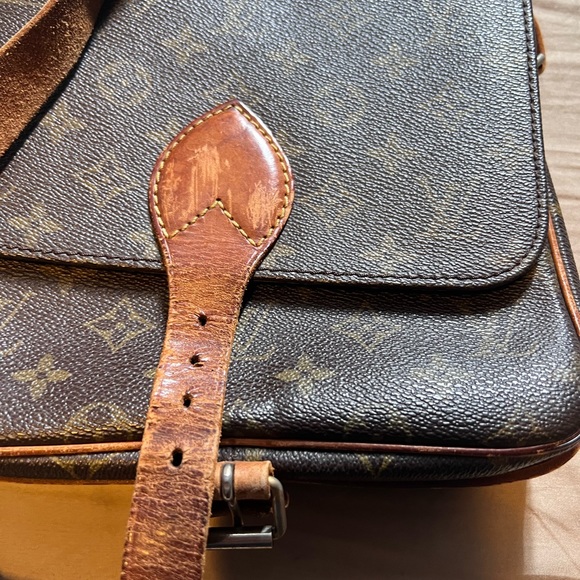 Louis Vuitton 🫶🏽 Cartouchiere Crossbody - Picture 3 of 11